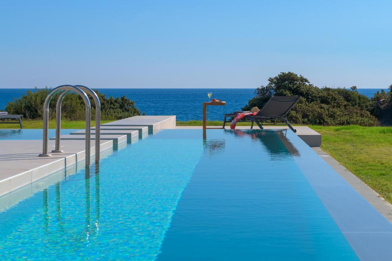 Albatross Beach Front Villas Gennadi Exterior foto