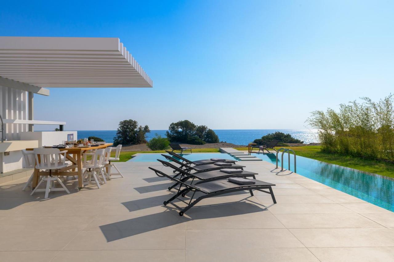 Albatross Beach Front Villas Gennadi Exterior foto